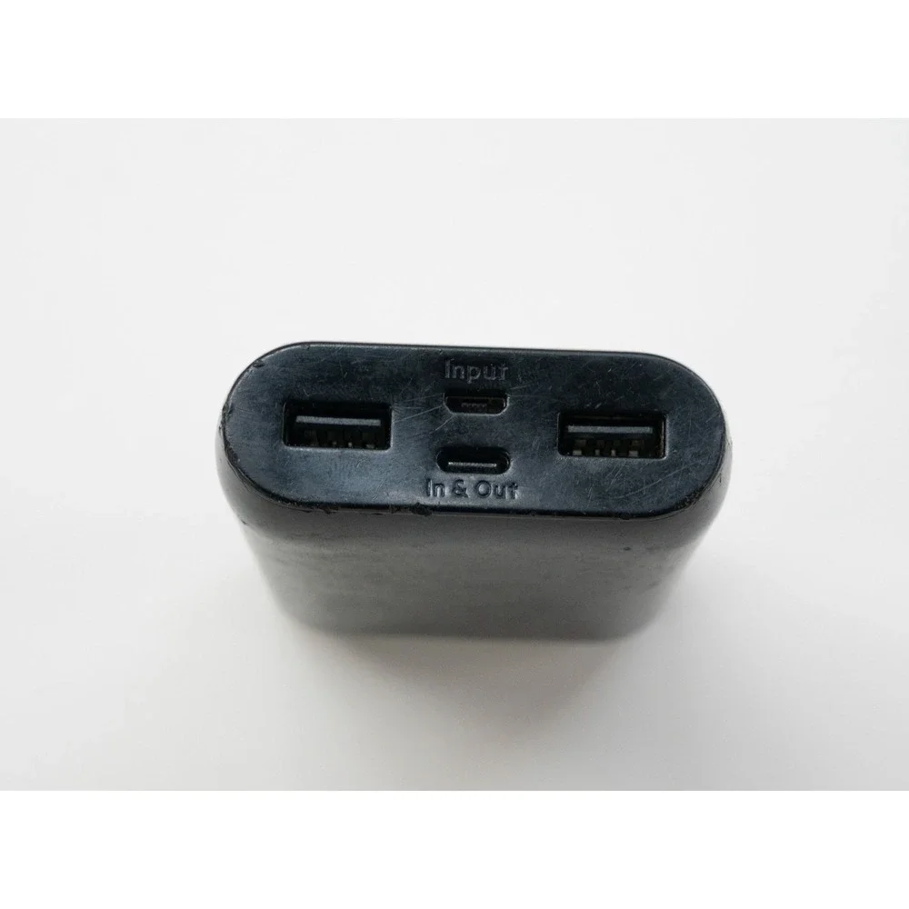 Belkin Black Portable 10000 mAh Rechargeable Li-Ion‎ Battery  Power Bank USB-C